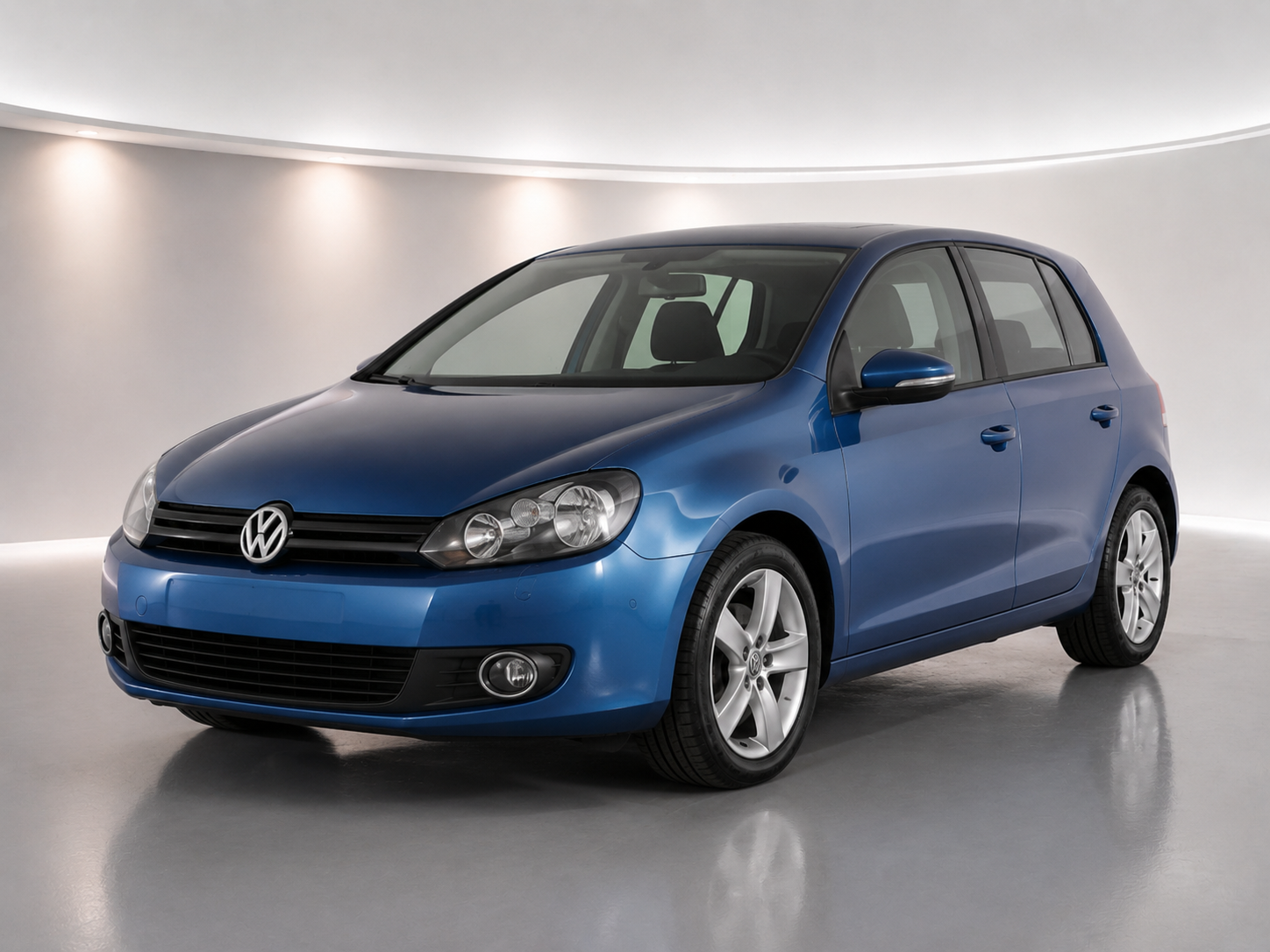 Blue Volkswagen Golf 6 2010 economy hatchback