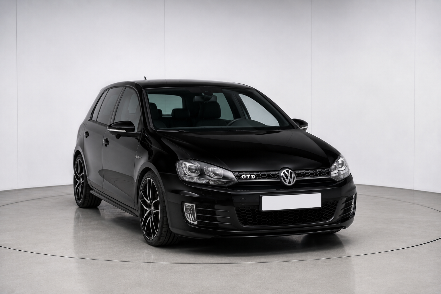 Black Volkswagen Golf 6 2010 economy hatchback